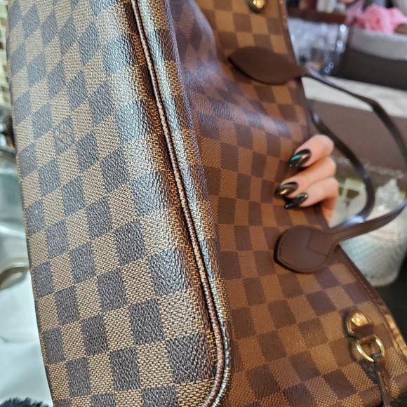 Louis Vuitton Neverfull PM - Picture 6 of 7
